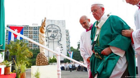 Papa Francisco celebra missa na Praça da Revolução em Havana